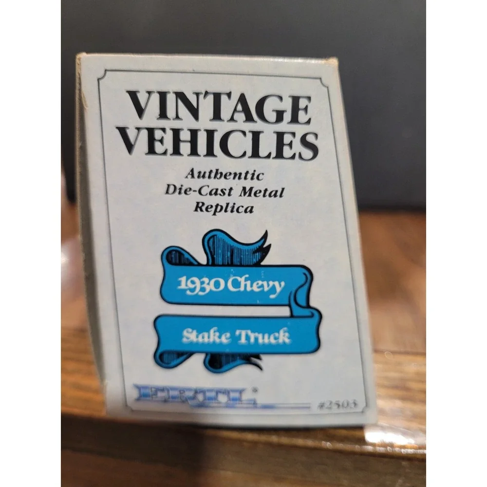 ERTL Classic Vehicles 1930 Chevy Delivery Stake Truck 1:43  # 2503